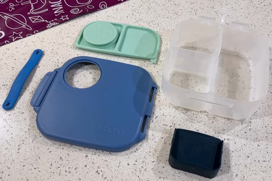 how to assemble your mini lunchbox